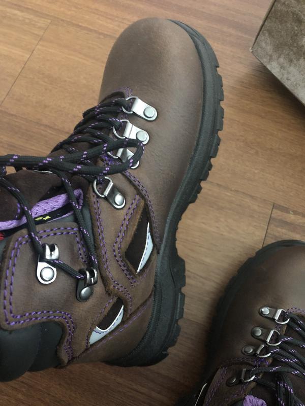 My new boots. Perfect size!