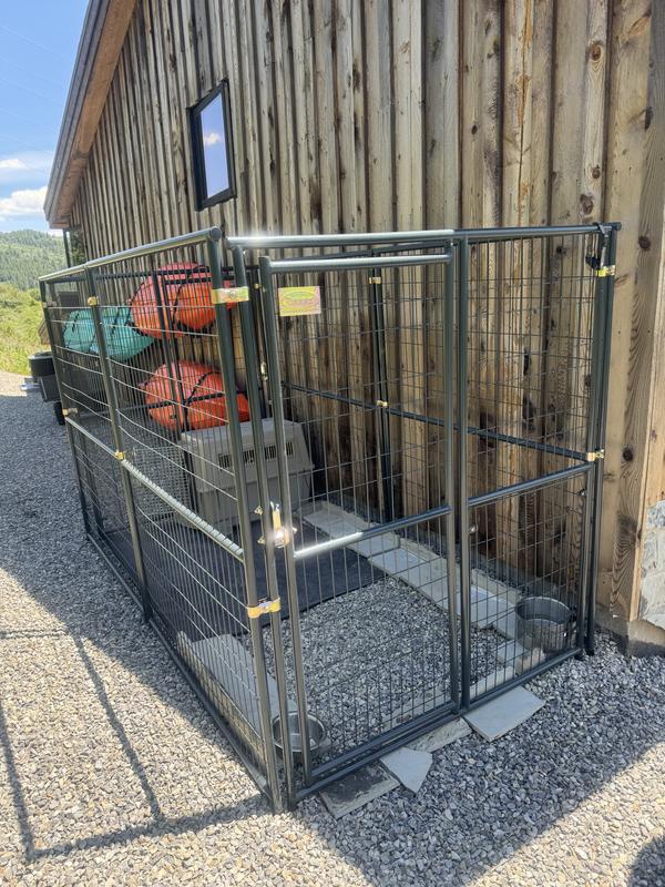Retriever Door Panel for Lodge Dog Kennels at Tractor Supply Co