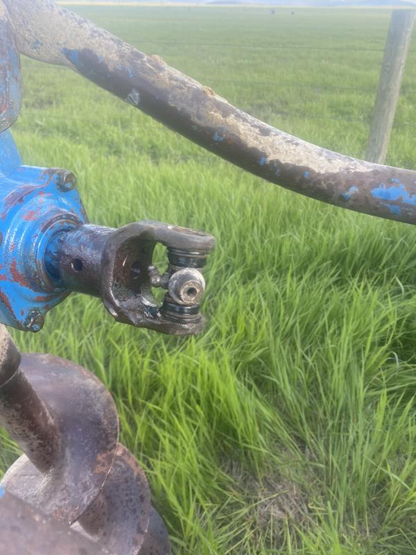 Ford 903 post hole digger rear ujoint