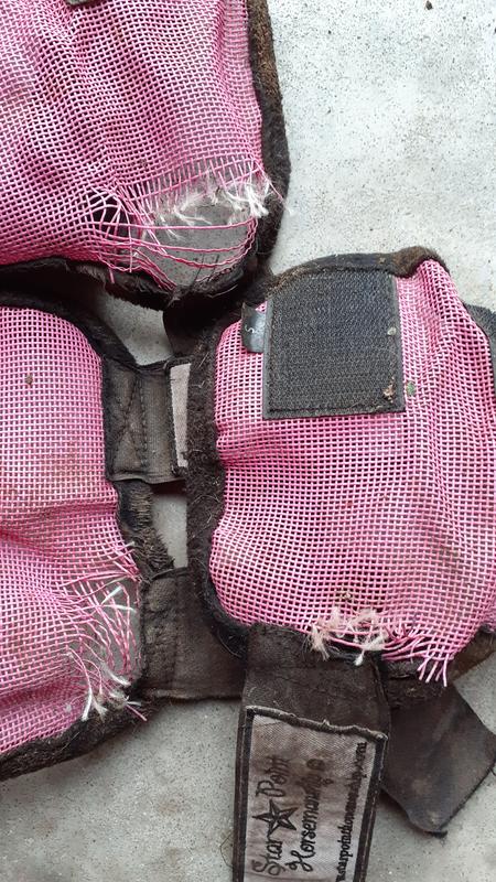 Wore less than a week, torn, so disappointed