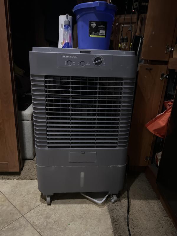 Wonderful cool air. Easy to fill or add a line to. I fill mine manually because I like to move it around and it lasts a good time, 6 to 8 hrs from low to high.