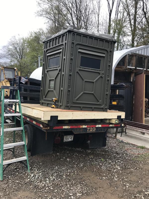 Field and Stream Deer stand