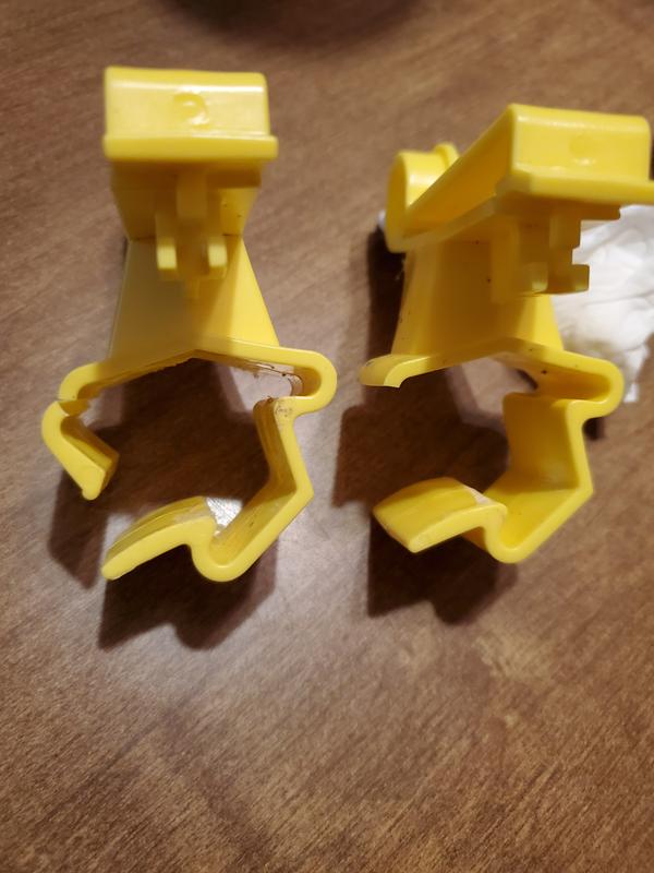 Where the clip breaks. Both are broken