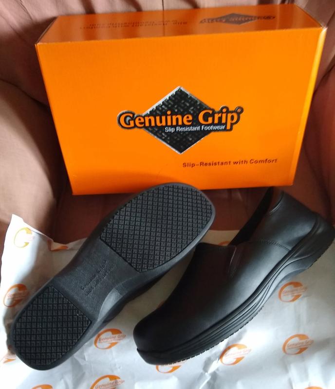 Genuine Grip Men's 4700 Slip-On Non-Slip Work Shoes, Black size 14W