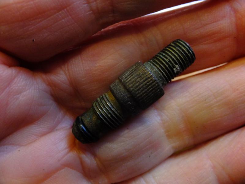 Old, leaking valve core