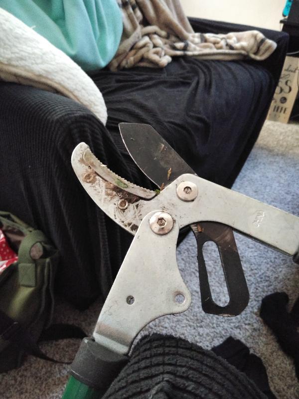 Inoperable tool