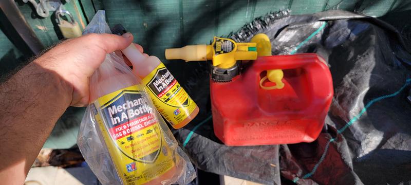 24oz and 8 oz bottles