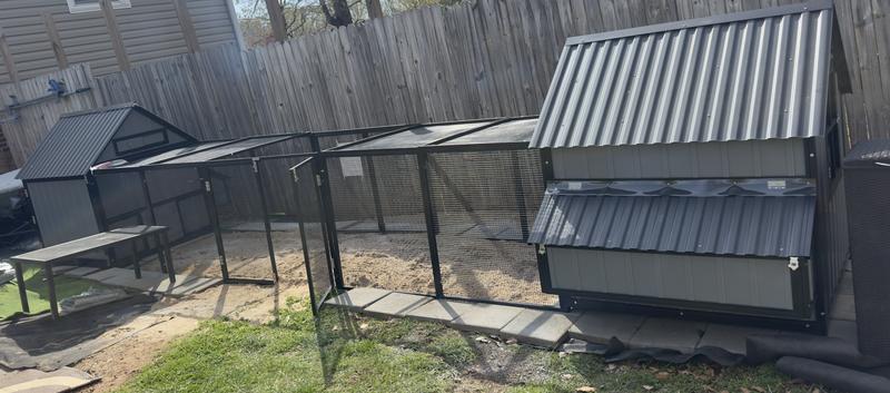 You can see where the middle section is left uncovered when you connect the door section as a side panel