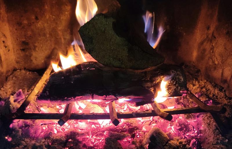 Straight on pic. Hot stuff lol