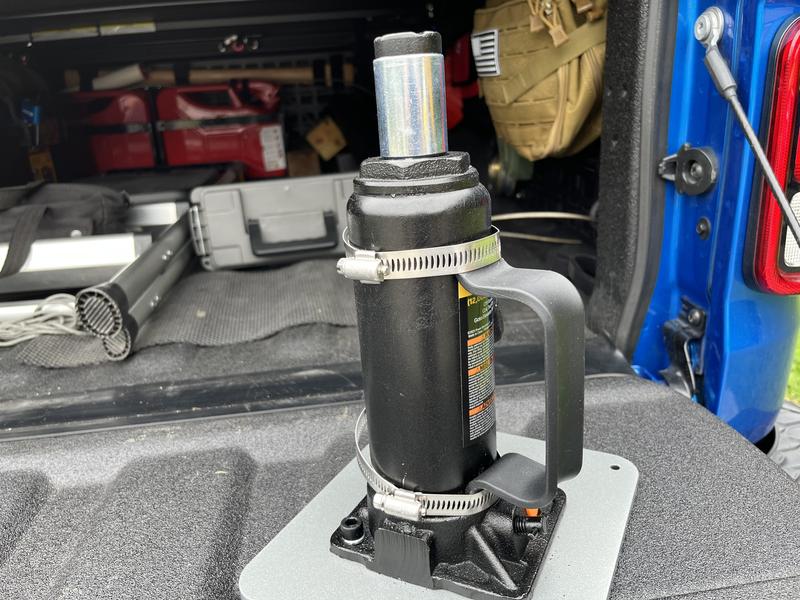 Would be 5 stars if they made it with a handle.