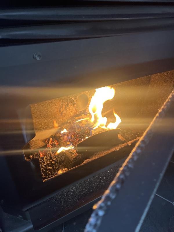 Big pile of unburnt pellets