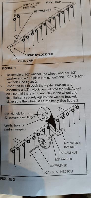 No way that the wheel can install as shown!