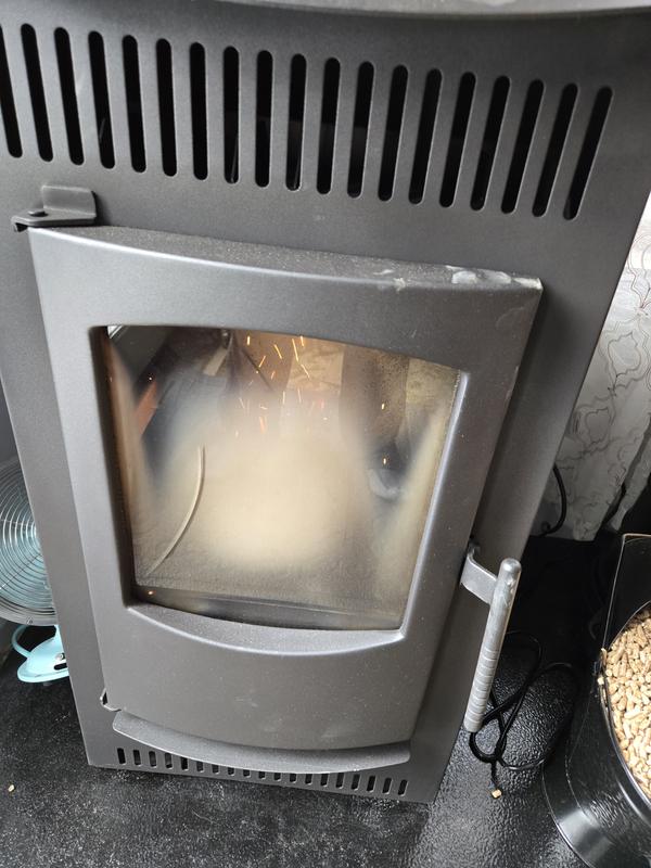Cracked door glass, replaced for free