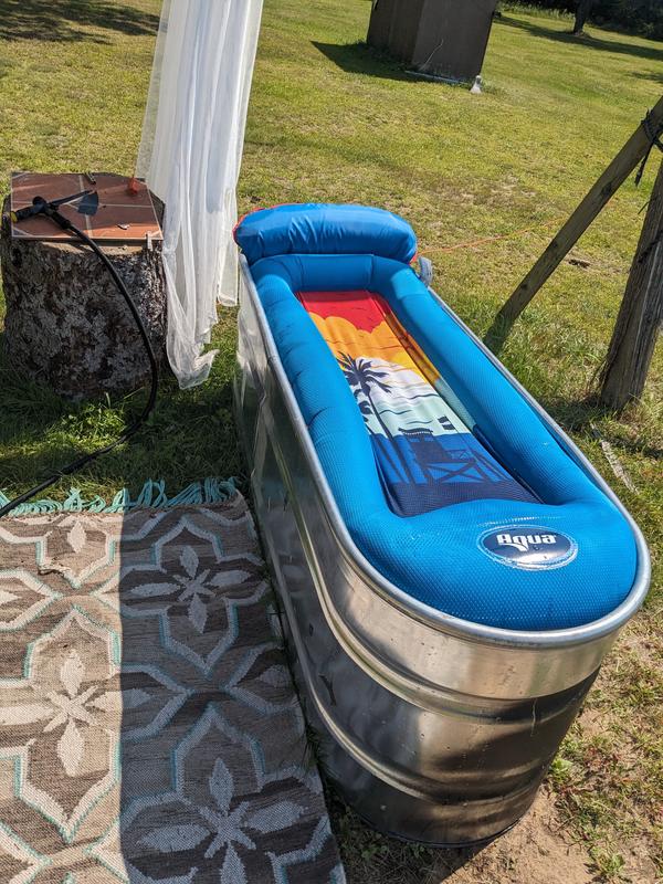 Even fits a float for maximum sunning.