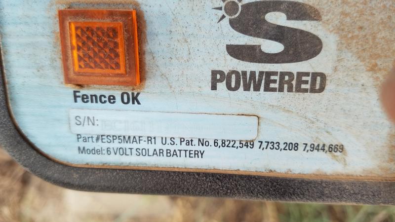 Can anyone read what is stamped on solar unit?  Serious poor craftsmanship!