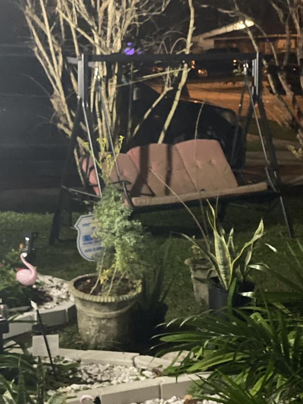 It looks so ugly and dirty after a year.