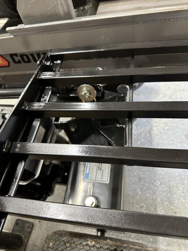 Bracket added for 4 way wedge