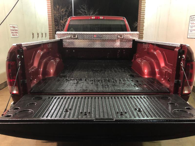 I love the way this new tool box looks on my New Dodge truck