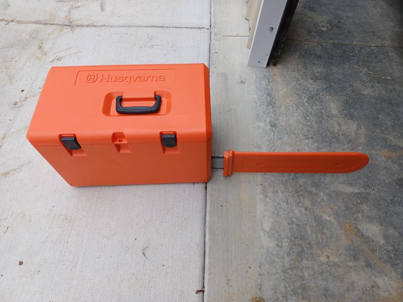 Chainsaw doesn't fit in case