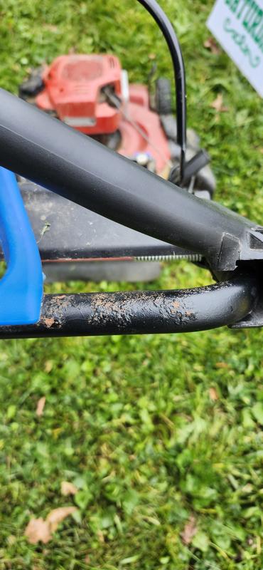 Rust on handles should not be. It has never seen rain.