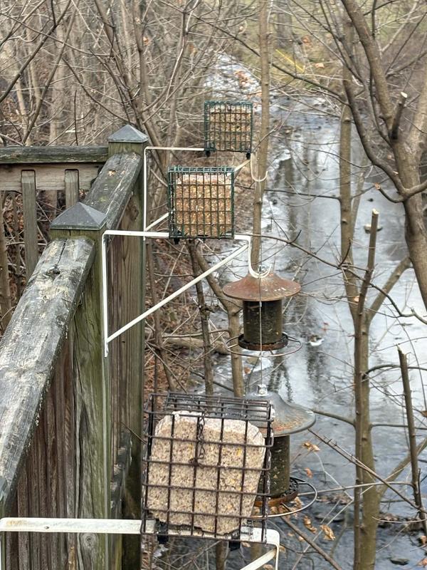Suit Feeders with a different suit at each station