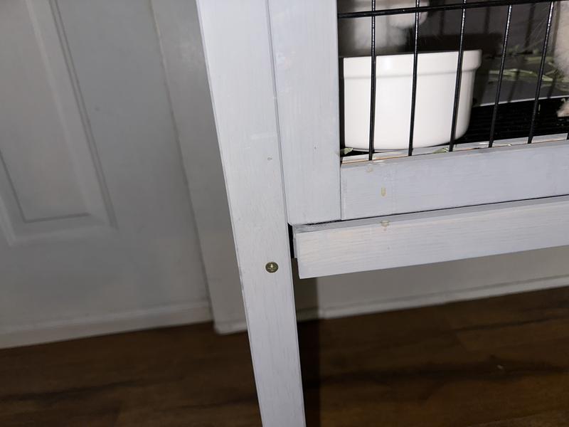 Gab in bottom drawer