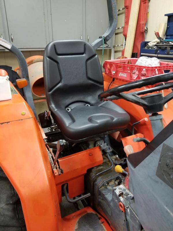 countyline kubota seat fit my kubota l2600f perfect. Very satisfied.