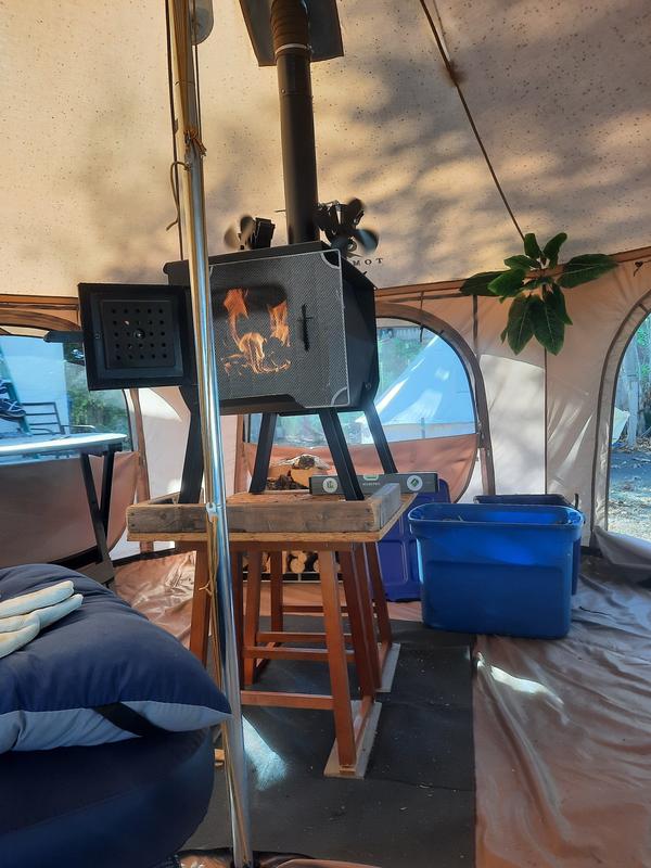 1st fire inside my Gigantic Canvas tent i named..YERTHA. lol Look forward to Warm nights inside and Freezing temperatures outside 🤠