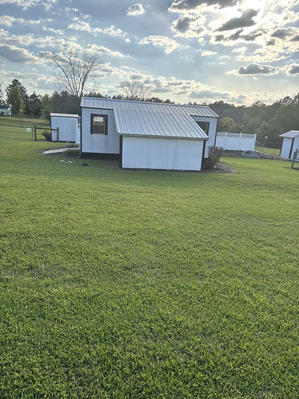 Washed this ole shed with the Simpson pressure washer, the shed was real bad from not being washed in five years, and this pressure washer handled it with ease!