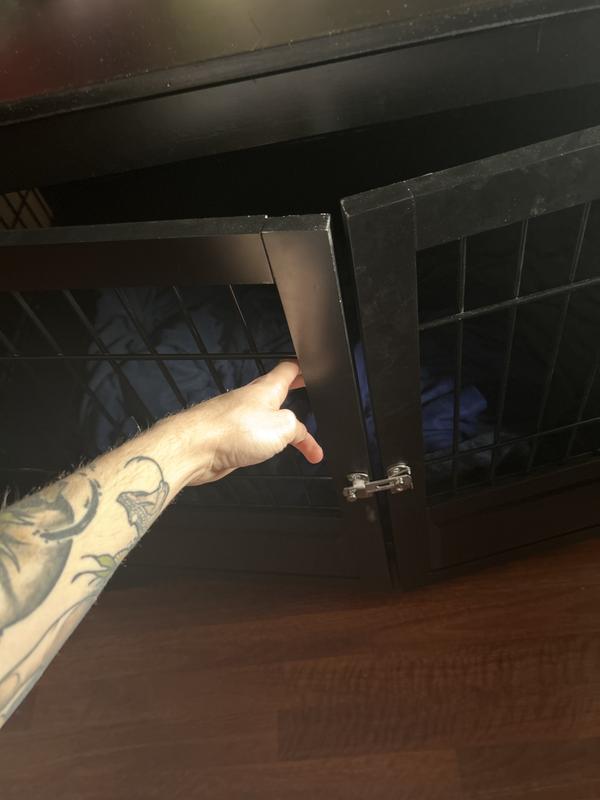 If my dog slightly picked shading this it would bust open