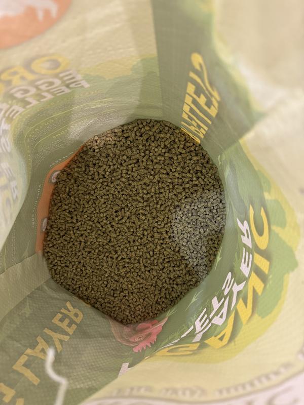 Full grain pellets. No dust.