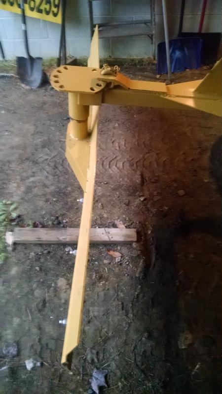 Bent blade, notice how small welded frame is to blade.