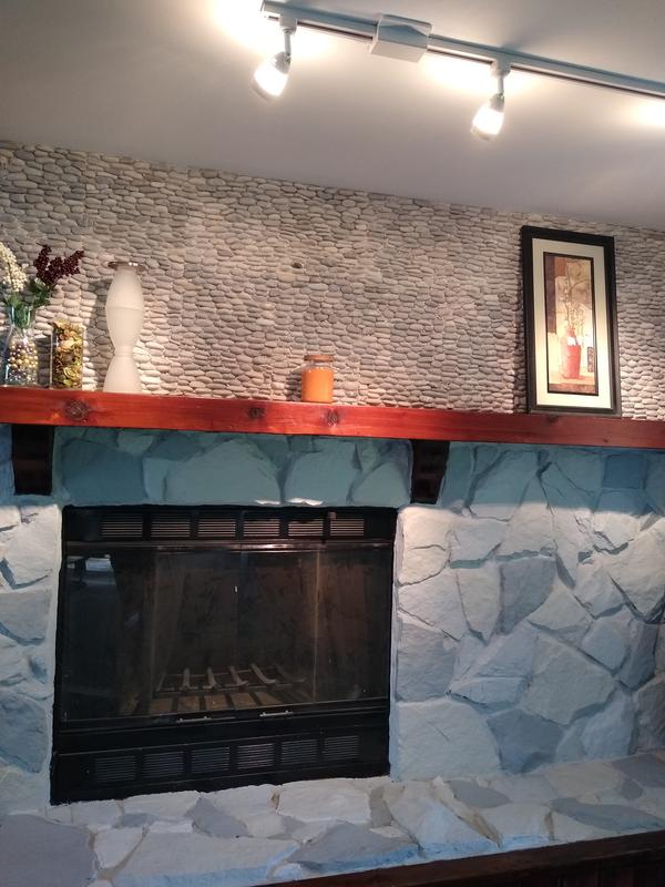 The top area is the stacked pebbles.