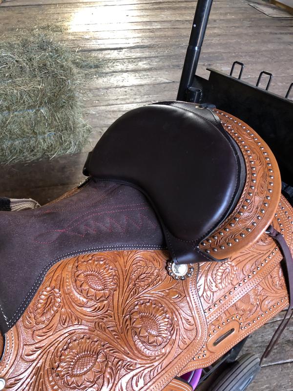 Sturdy and secure- easy to pop on