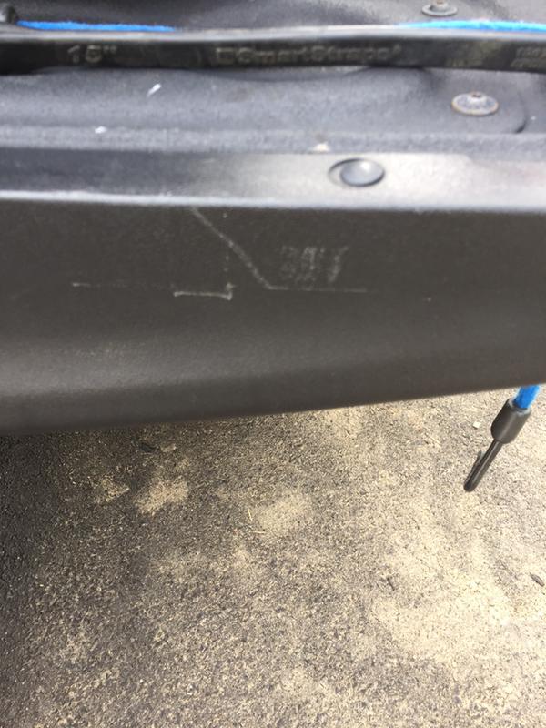 Scratched Tailgate after one use