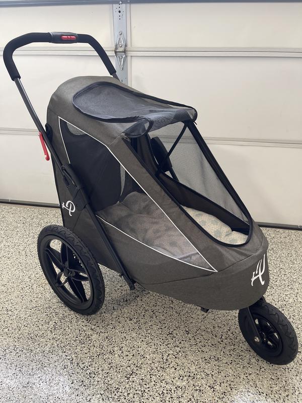 Petique 3-Wheel Breeze Pet Jogger with Tire Pump for Pets Up to 77