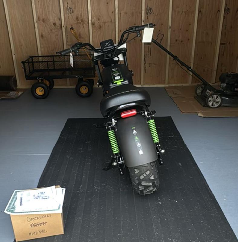 Just delivered - Batteries are in the charger...