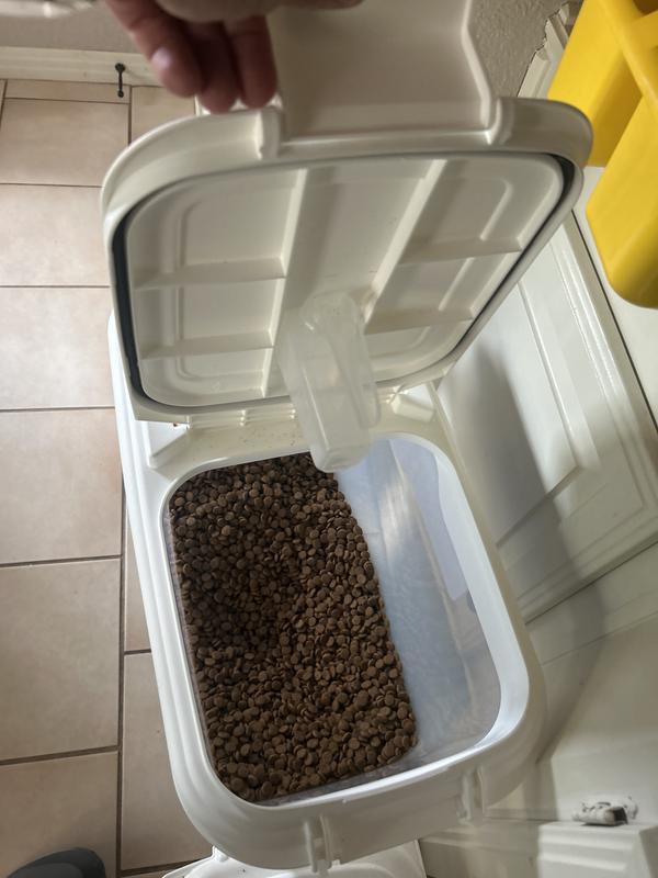 Easily holes 228 pound bags