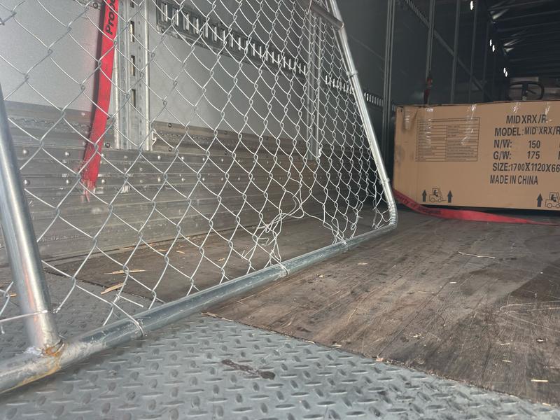 arrived damaged on the truck as seen by the holes in the chain link.