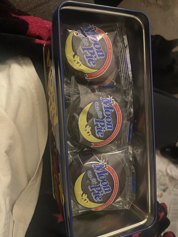 Love the cute fall tin can