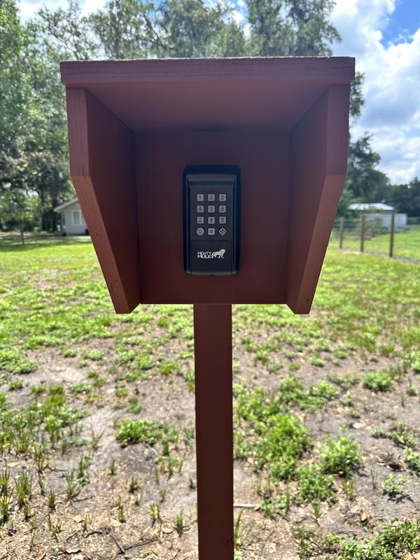 Easy access to keypad for gate access