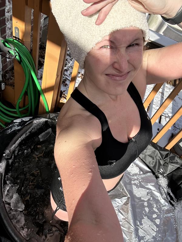 32 degree cold plunge time