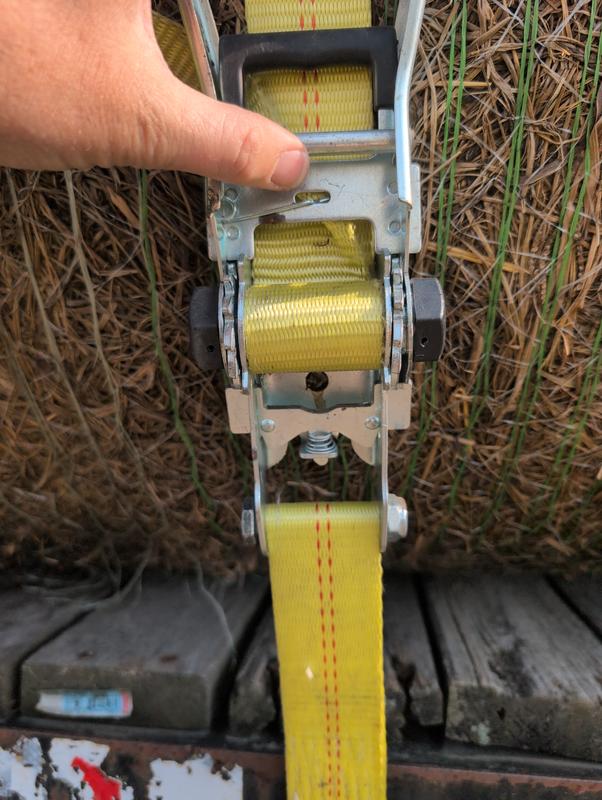 Notice the warpage at the latch and mechanism. Can't hold the latch plate straight. Hard to tighten or release. This one is almost new and will be retired after this load.
