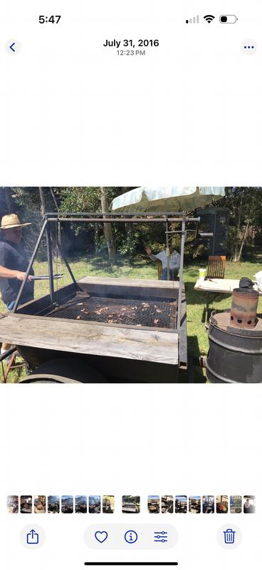Starting the grill with pellets