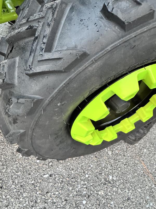 Tire not on rim to inflate
