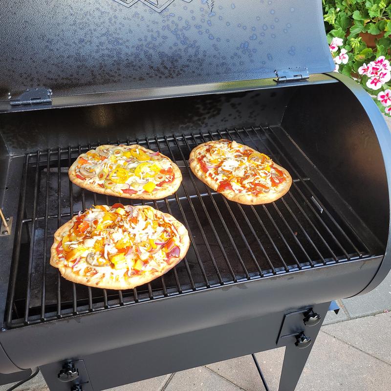 How to Grill Pizza on a Pellet Grill - Traeger Grills