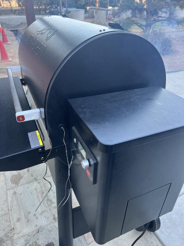 Traeger Ironwood 885 Pellet Grill 47