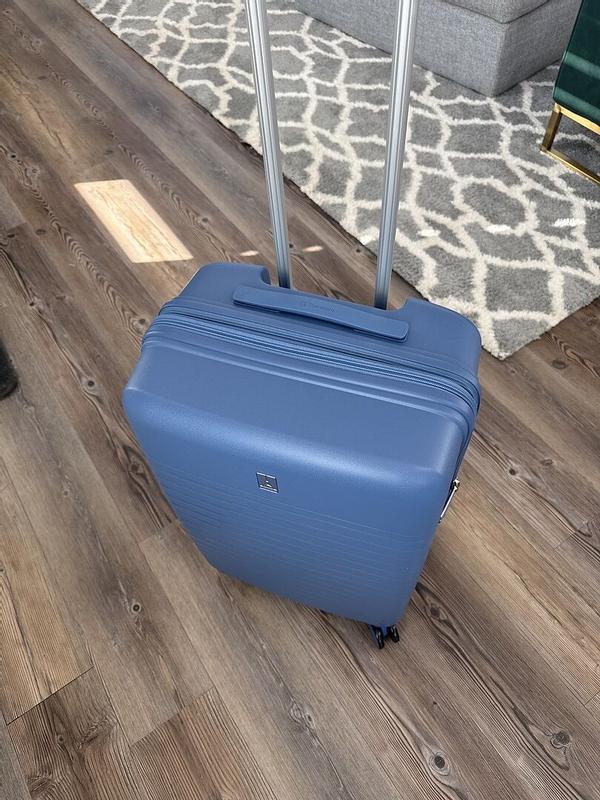 Customer carousel item 1.