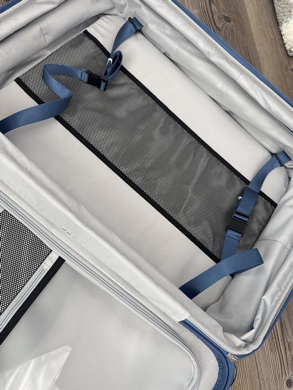 Customer carousel item 4.