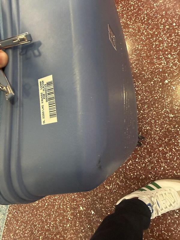 Customer carousel item 3.